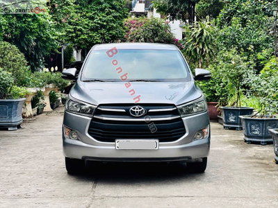 Xe Toyota Innova 2.0G 2016