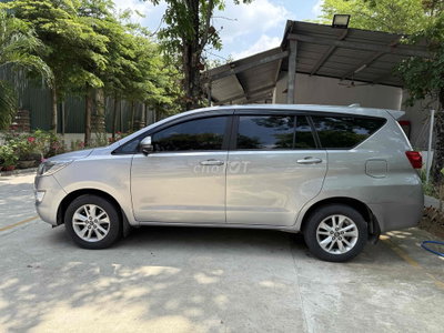 Toyota Innova 2017 Bạc 96631 km