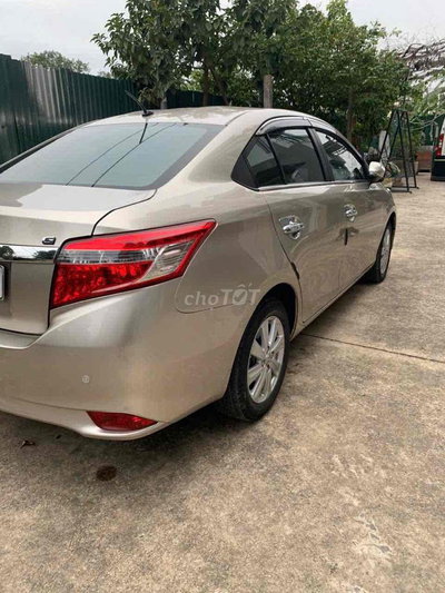 Toyota Vios 2018 Vàng cát