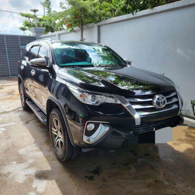 Toyota Fortuner 2018 Đen 85000 km