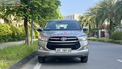 Xe Toyota Innova 2.0E 2017