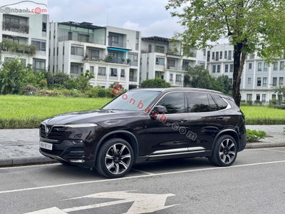 Xe VinFast Lux SA 2.0 Premium 2.0 AT 2020