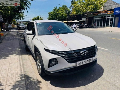 Xe Hyundai Tucson 2.0 AT Tiêu chuẩn 2023