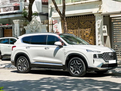 Xe Hyundai SantaFe Cao cấp 2.5L HTRAC 2021