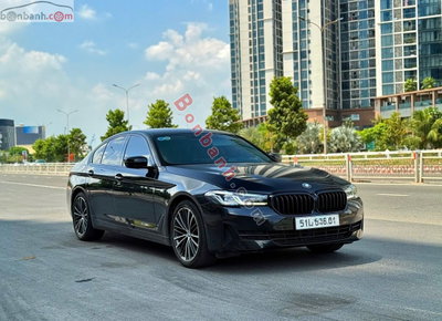 Xe BMW 5 Series 520i Luxury Line 2022