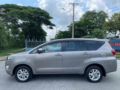 Toyota Innova 2019 2.0G - 94000 km