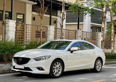 Mazda 6 model 2016 màu trắng