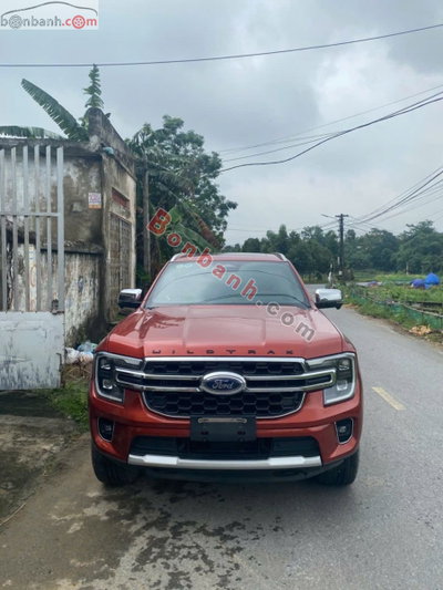 Xe Ford Everest Titanium Plus 2.0L 4x4 AT 2023