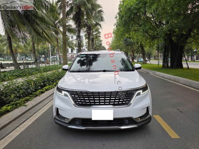 Xe Kia Carnival Signature 2.2D 2023