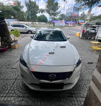 Xe Mazda 6 Premium 2.0 AT 2017
