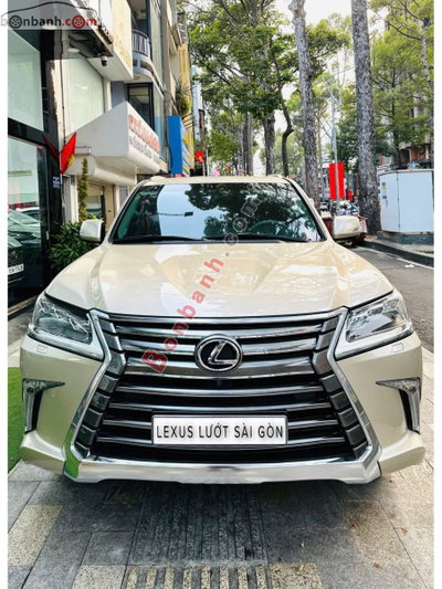 Xe Lexus LX 570 2016