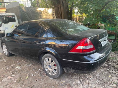 Ford Mondeo 2004 Đen Số tự động