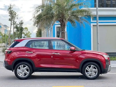 Creta 2022 TC chủ xe đi làm gần nhà giữ gìn