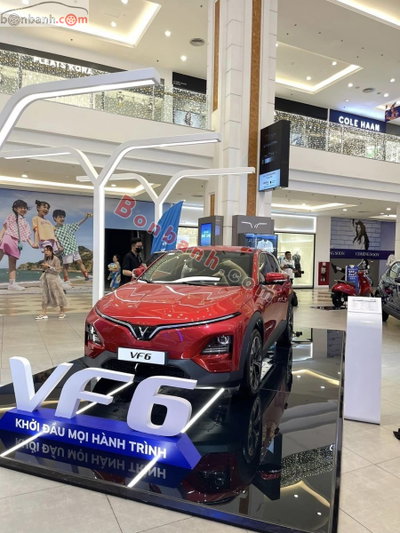 Xe VinFast VF6 Plus 2026