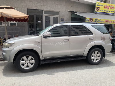 Toyota Fortuner 2009 Bạc