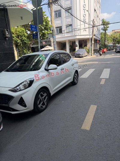 Xe Hyundai i10 1.2 AT 2022