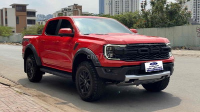 Ford Raptor 2025 Màu Đỏ giá mềm, bán tại hãng Ford