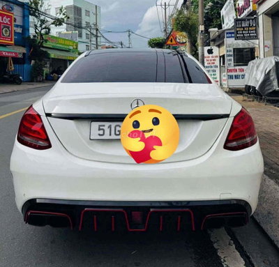 Mercedes-Benz C200 2018 Trắng 62000 dặm