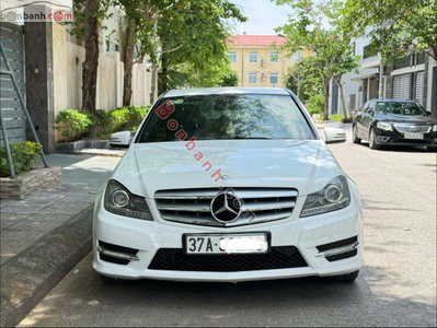 Xe Mercedes Benz C class C300 AMG 2012