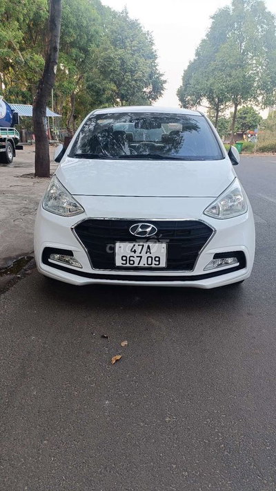Hyundai i10 2017 Sedan Trắng