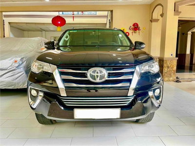 Toyota Fortuner 2.7V 2017 Đen 94000 km