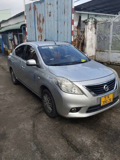 Nissan Sunny XL 2017 Bạc