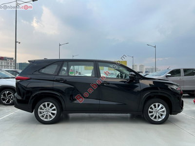 Xe Toyota Innova Cross 2.0V CVT 2026