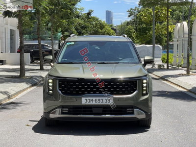 Xe Kia Carnival Signature 2.2D 2025