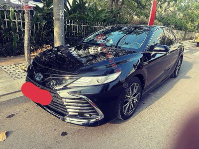 Xe Toyota Camry 2.5HV 2024