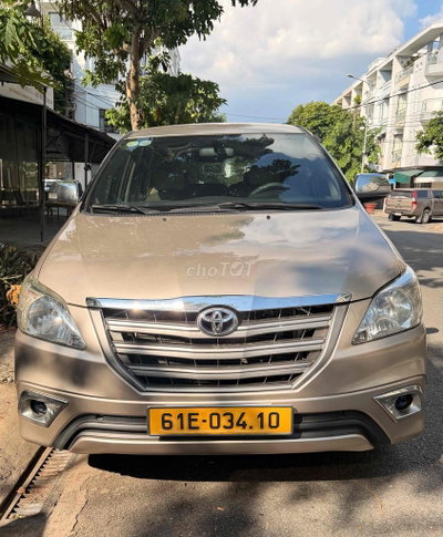 Toyota Innova 2.0E 2015 Vàng 152.000 km
