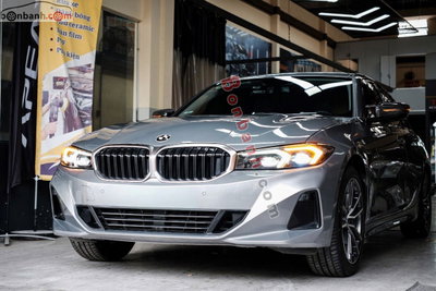 Xe BMW 3 Series 320i Sport Line 2024