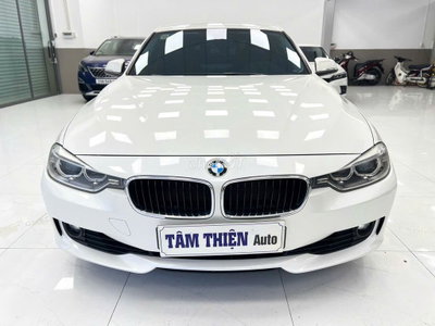 BMW 320i 2013 Trắng