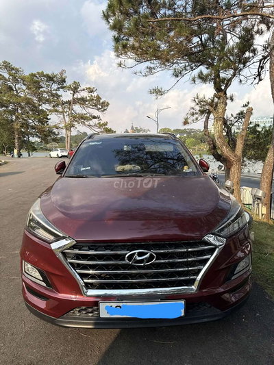 Hyundai Tucson Dầu Đỏ Đặc biệt
