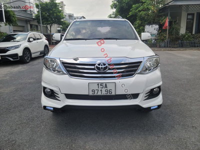Xe Toyota Fortuner TRD Sportivo 4x2 AT 2016