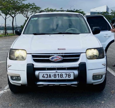 Ford Escape 2003 Limited 3.0 AT - 165000 km