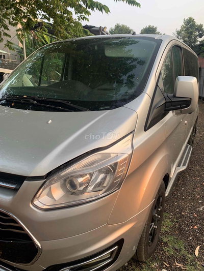 Ford Tourneo 2019 Số Tự Động Màu Bạc