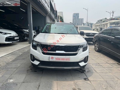 Xe Kia Seltos Premium 1.6 AT 2022