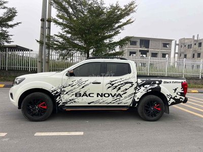 Nissan Navara 2019 Black Edition Trắng