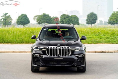 Xe BMW X7 xDrive40i M Sport 2020