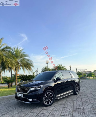 Xe Kia Carnival Signature 2.2D 2023