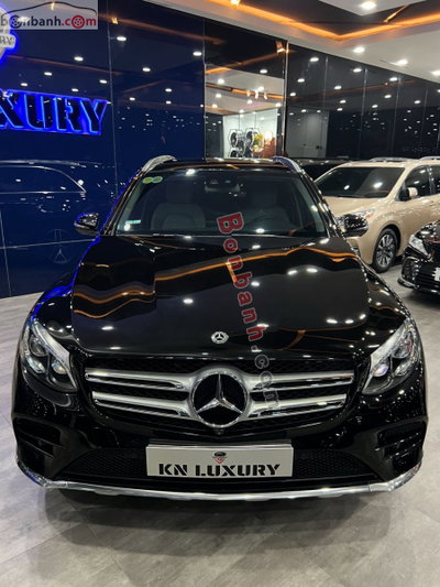 Xe Mercedes Benz GLC 300 4Matic 2018