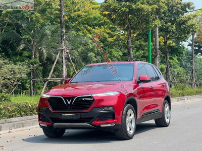 Xe VinFast Lux SA 2.0 Base 2.0 AT 2019