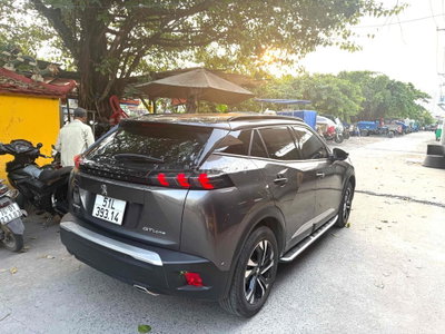 Peugeot 2008 GTline 2022 11.000km Xám