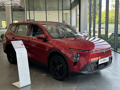 Xe VinFast VF MPV 7 AT 2026
