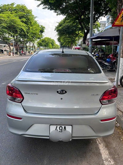 KIA Soluto 2019 Deluxe Bạc 58000 km