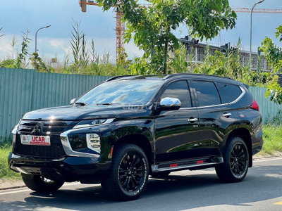 Mitsubishi Pajero Sport 2023 Đen