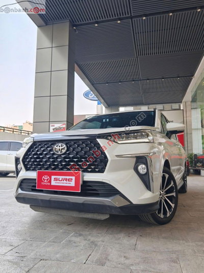 Xe Toyota Veloz Cross Top 1.5 CVT 2024