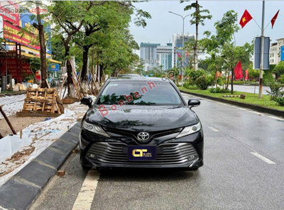 Xe Toyota Camry 2.5Q 2020