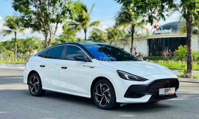 MG MG5 Luxury 2023 Trắng 35.000km