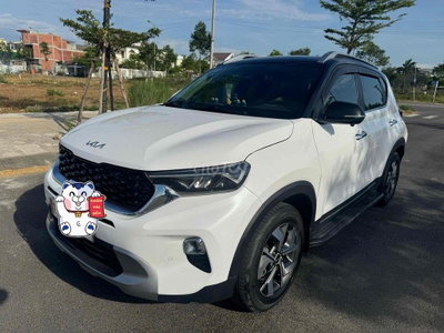 Kia Sonet Luxury 2023 Trắng